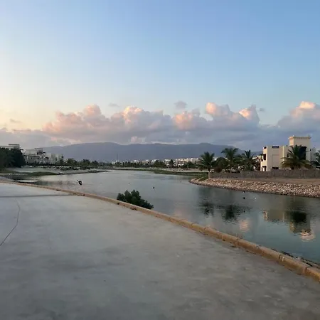 Cozy New Townhouse For 6 People! Villa Salalah Exterior photo